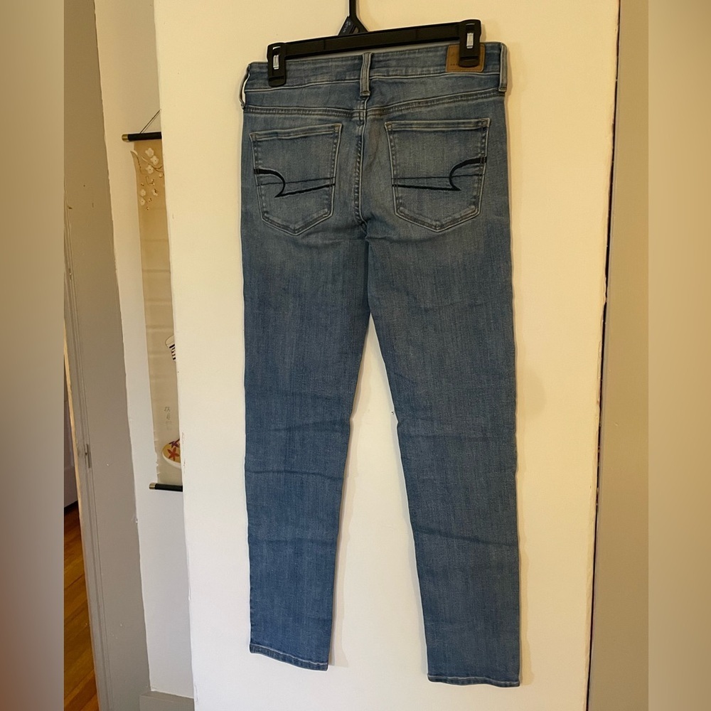 American Eagle Women’s Size 6 Denim Jeans Boyfriend Fit Like New Casual Comfy - Picture 4 of 5
